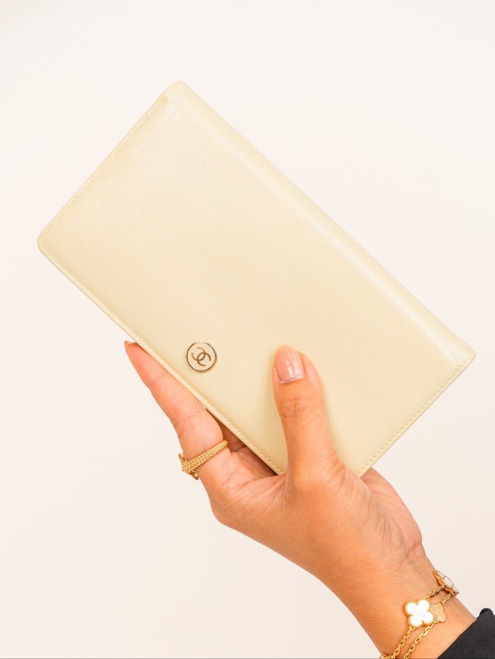 💛CHANEL Classic Authentic Wallet/Clutch💛